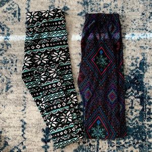 No Boundaries leggings. 2 pairs